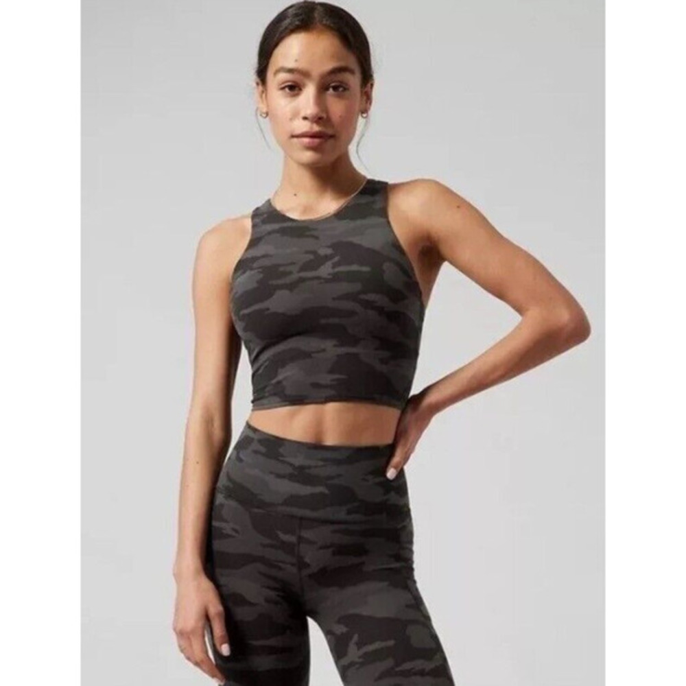 Athleta Camo Crop Top Sleeveless Athletic Tank Top Activewear 3XL GorpCore‎ Gym